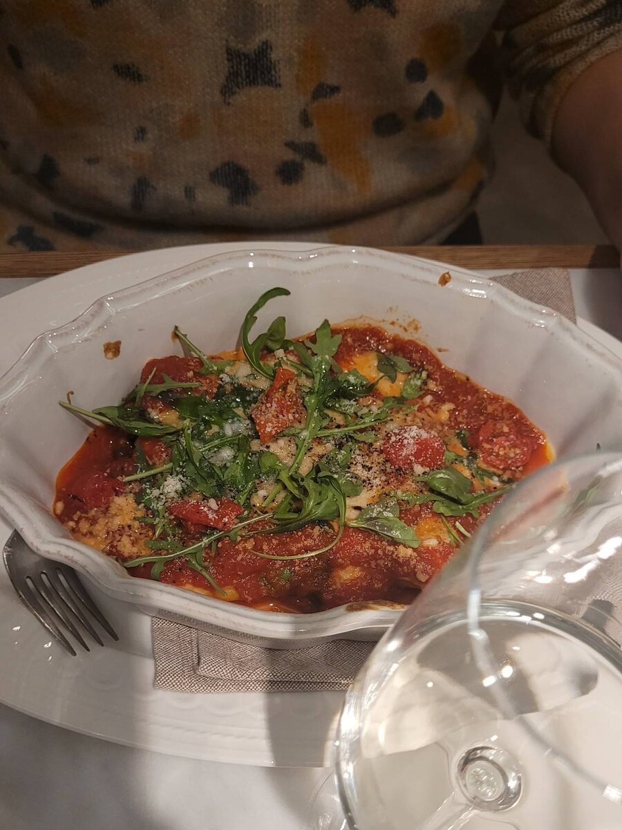 Гарганелли с томатным соусом и мясными шариками 10/10