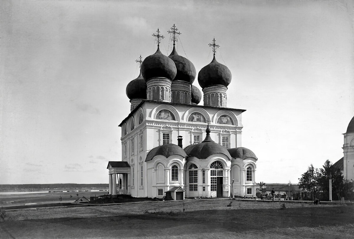 белый город киров. киров с квадрокоптера. белый город киров. киров вид с высоты. киров (вятка),население.