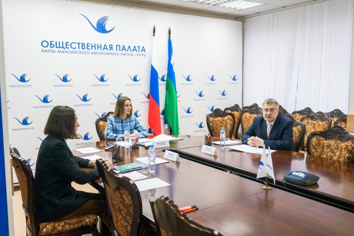    В Общественной палате Югры обсудили доклад «Независимого общественного мониторинга»