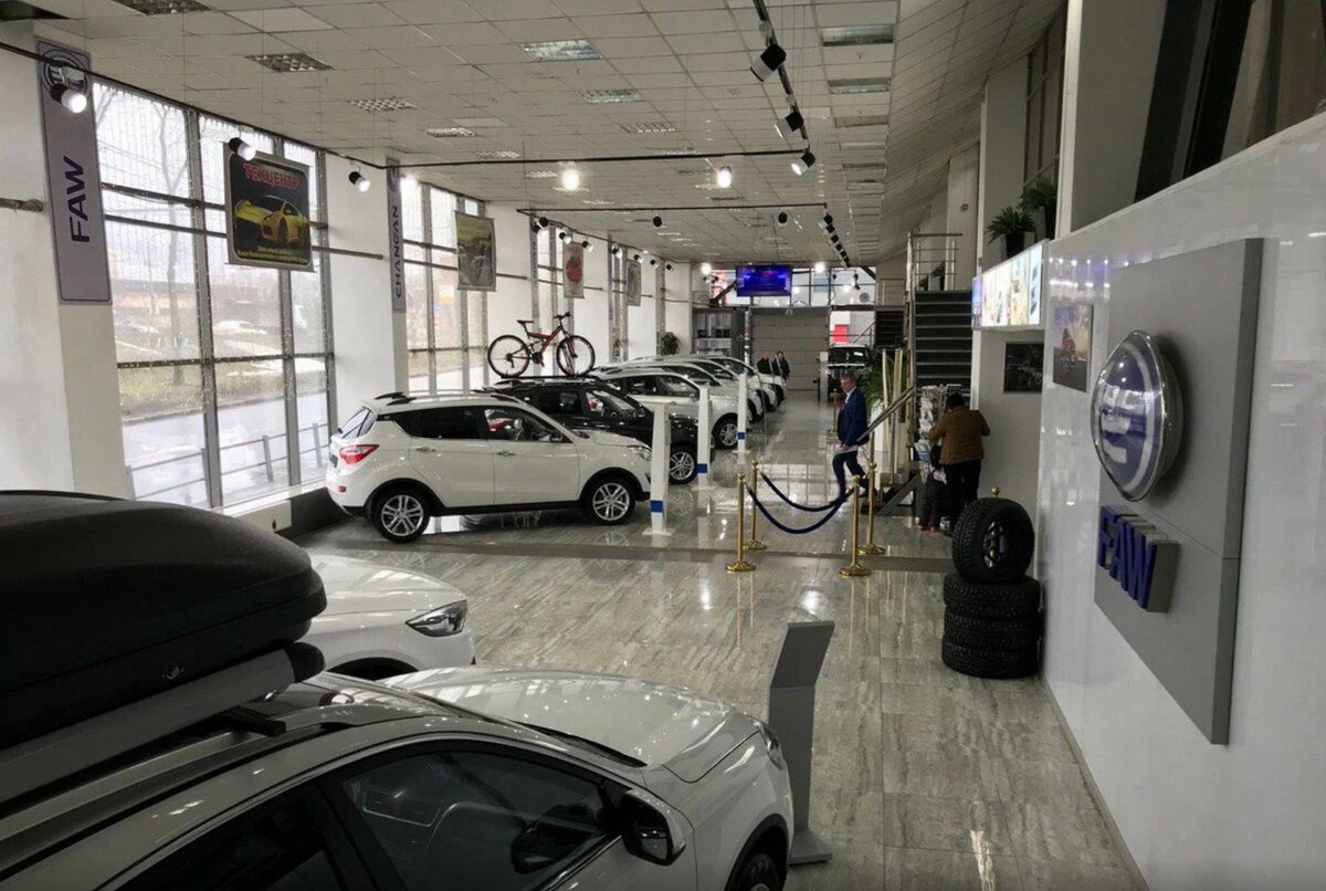 Автосалон центральный на дмитровском шоссе. Дмитровское шоссе 157. Дмитровское шоссе 157 автосалон. Салон центр отзывы. Автосалон центральный.