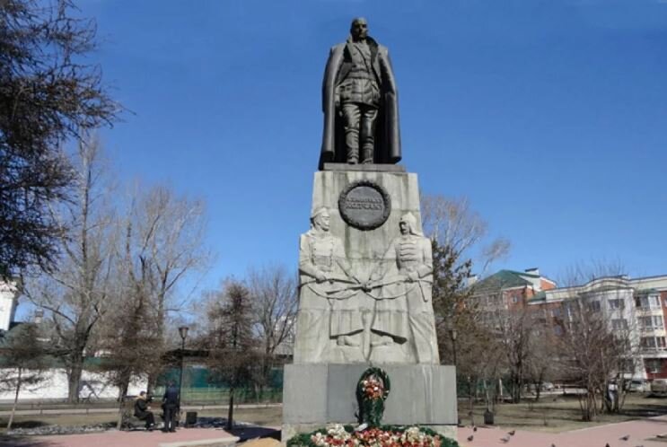 Памятник Колчаку в Иркутске (иллюстрация из открытых источников)
