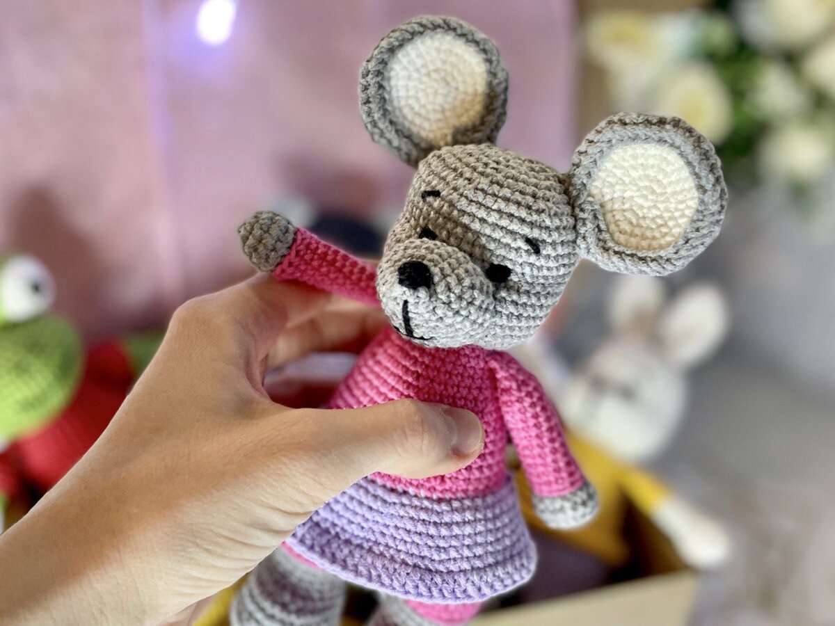 Мышка крючком