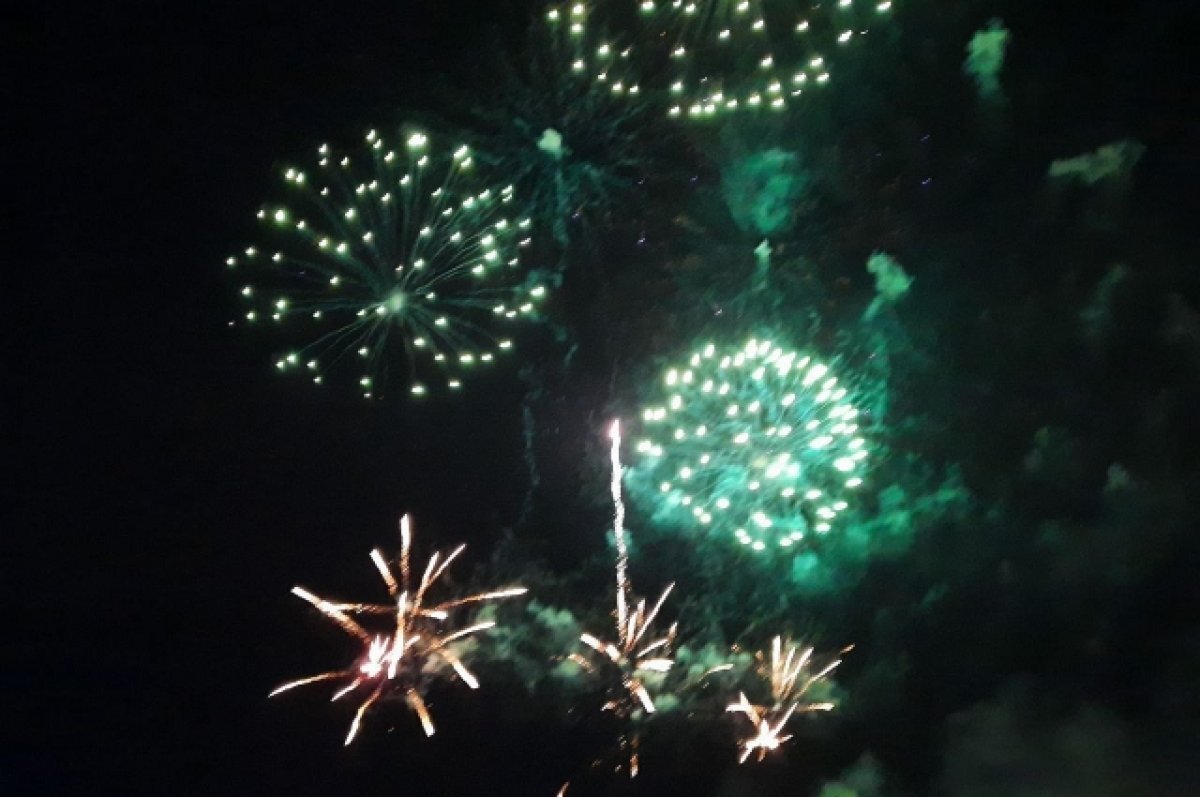    В Великих Луках отменили новогодний салют