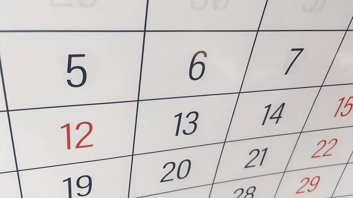     В Татарстане рабочий день, 21 декабря, завершился обсуждением открытия трассы М-12 «Восток», взрыва жилого дома в Зеленодольском районе и запрета телефонов в школах. Подробнее — в итогах дня от Inkazan.