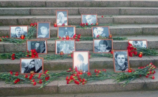 Были времена, когда для таких выступлений, как марши памяти жертв этнопреступности, была нужна недюжинная гражданская смелость. 