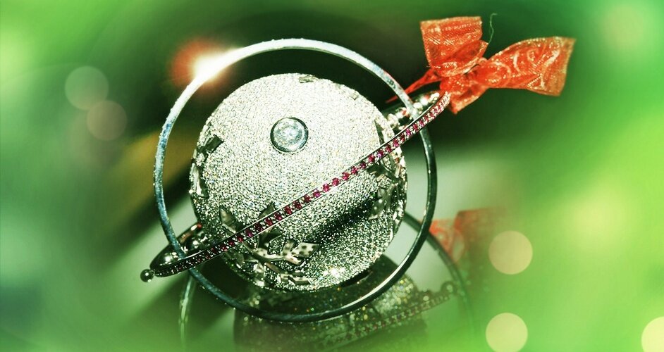 Hallmark Jewellers- настоящий шедевр! 