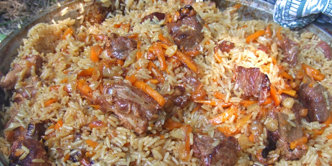 Рассыпчатый плов со свининой