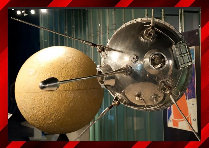 Недавно "Роскосмос" рассекретил документы о советской "Лунной программе", стали известны подробности запуска станции "Луна 1".
