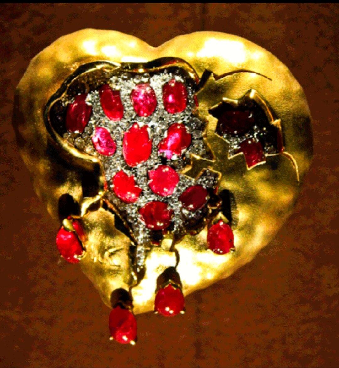 Ювелир Сальвадор Дали. Любуемся, удивляемся, наслаждаемся его ...