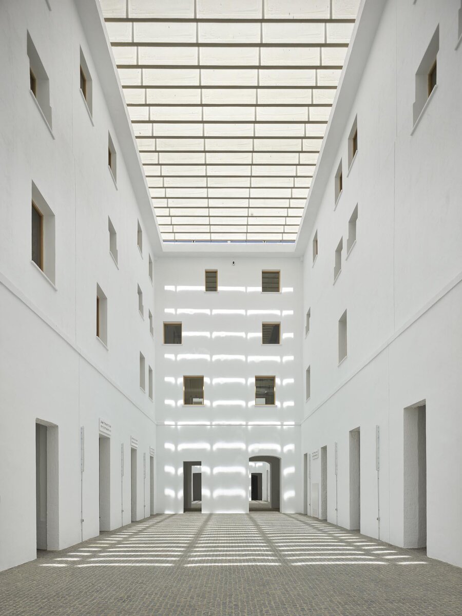 Project: Hospital of San Sebastian | Architecture: José María Sánchez García | Photo: Roland Halbe | Geo: Badajoz, Es