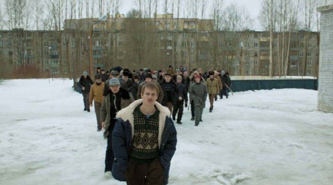 Кадр из фильма "Слово пацана" (Источник фото: kinopoisk.ru)