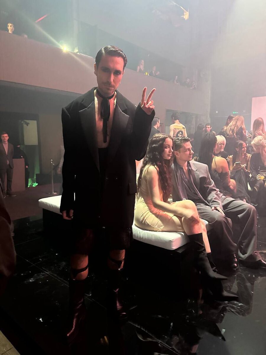 Фото из открытых источников. Кадры с голой вечеринки Ивлеевой