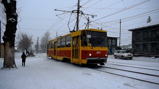 Трамвай Tatra T6B5SU-1023 (1080р)