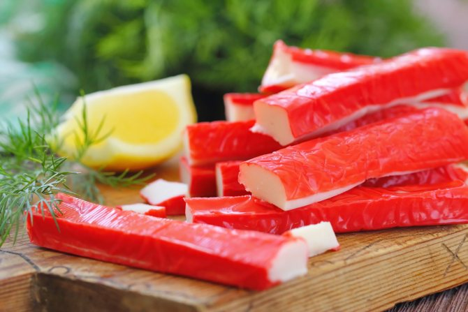 Салаты с крабовыми палочками: 5 моих любимых рецептов (готовлю и в будни, и в праздники)