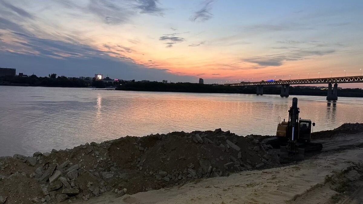     Еще один жилой комплекс возведут в Нижнем Новгороде. На этот раз планируют застроить Черниговскую набережную. Такая информация появилась в документах на официальном сайте мэрии.