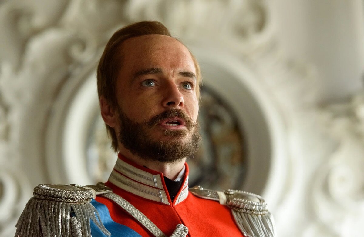 Кадр из сериала "Фандорин. Азазель" 