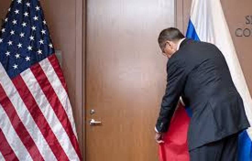    В МИД заявили, что может послужить разрывом дипотношений между Россией и США