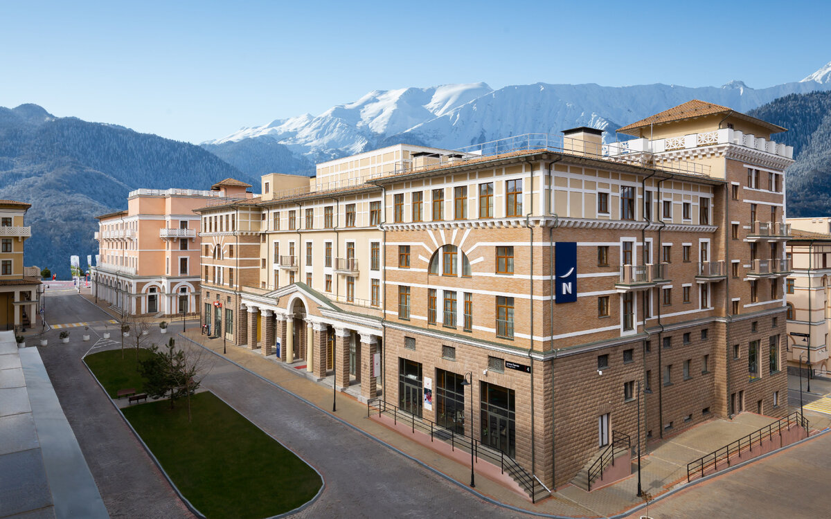 Отель "Novotel Resort and spa Krasnaya Polyana"