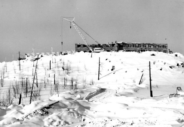 Здание Управления строительства "Курейгэсстрой". Март 1981 года