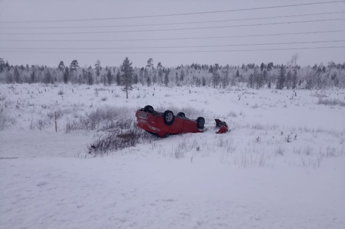    Водитель Mazda улетел в кювет в Мончегорском районе