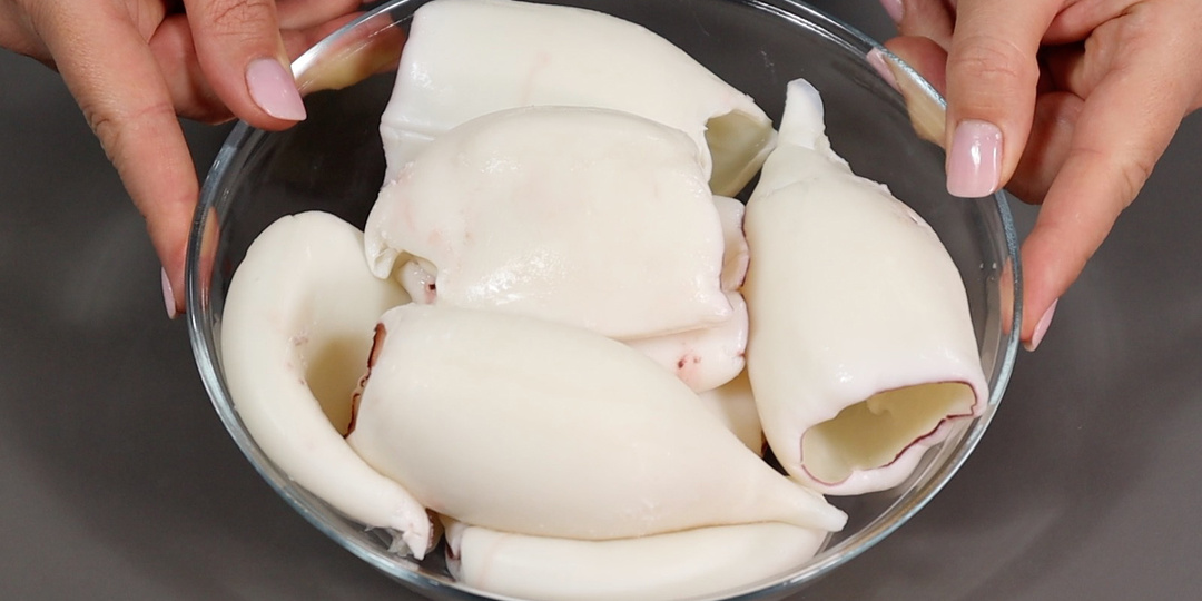 Ни одного праздника без моего салата: самый вкусный салат с кальмаром, который я знаю