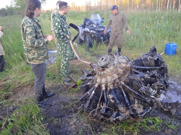 В мещёрских лесах поисковики нашли двигатель советского бомбардировщика