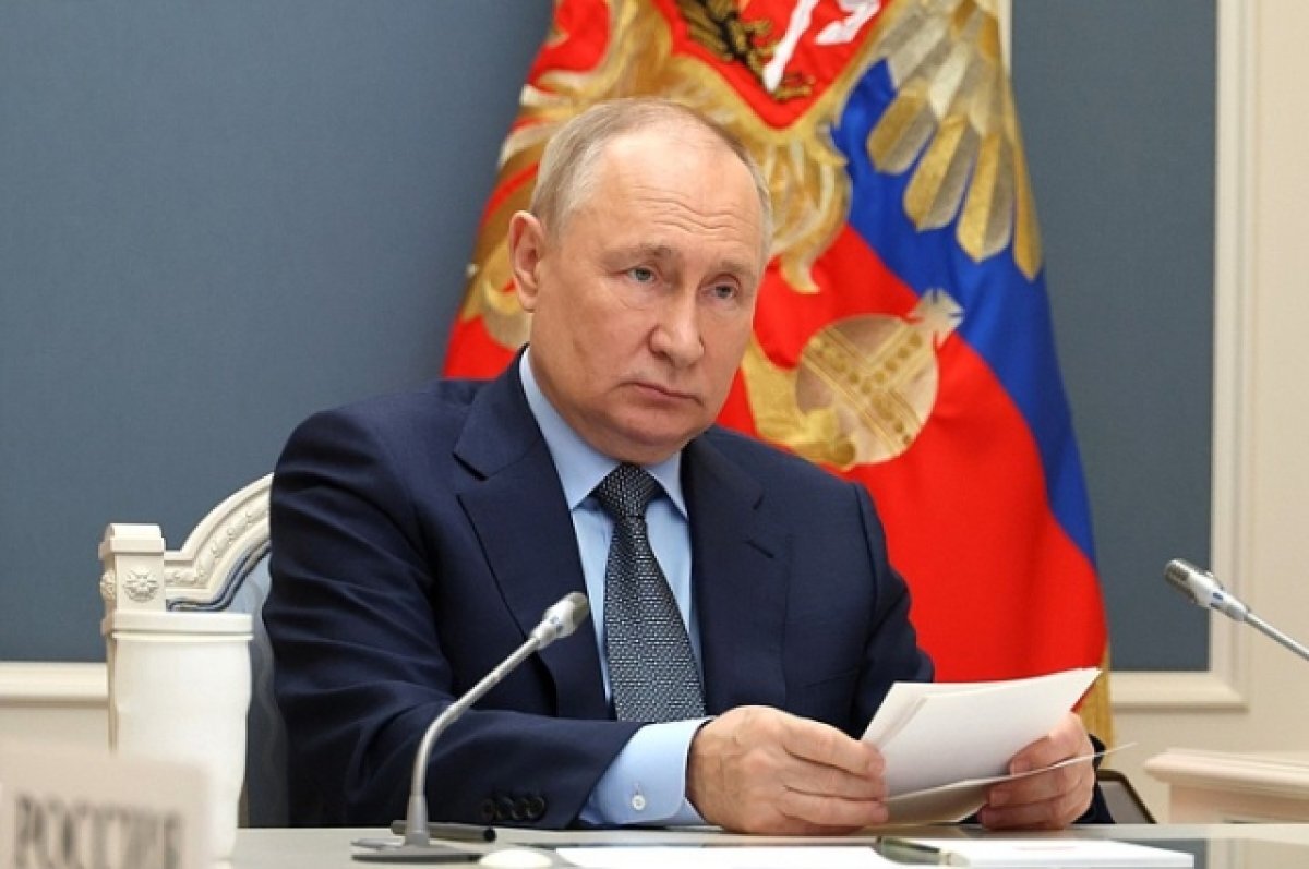    В Петербурге приступил к работе избирательный штаб Владимира Путина