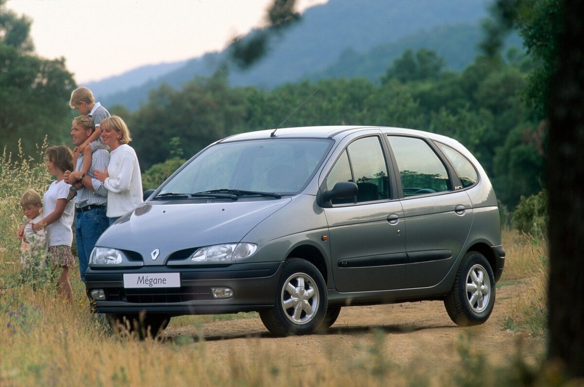First scene. Рено Сценик 1. Renault Megane Scenic 1997. Renault Scenic 2000. Renault Scenic, 1997.
