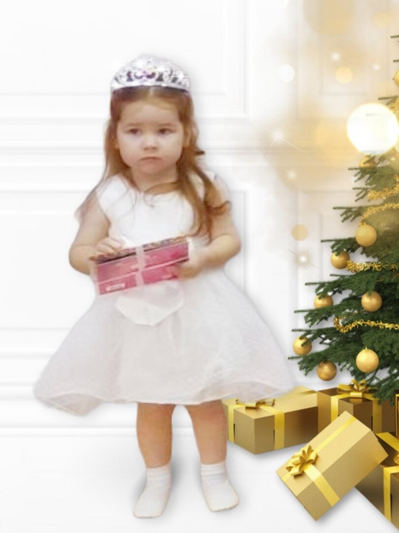 Фото с прошлогоднего утренника. Алиса.