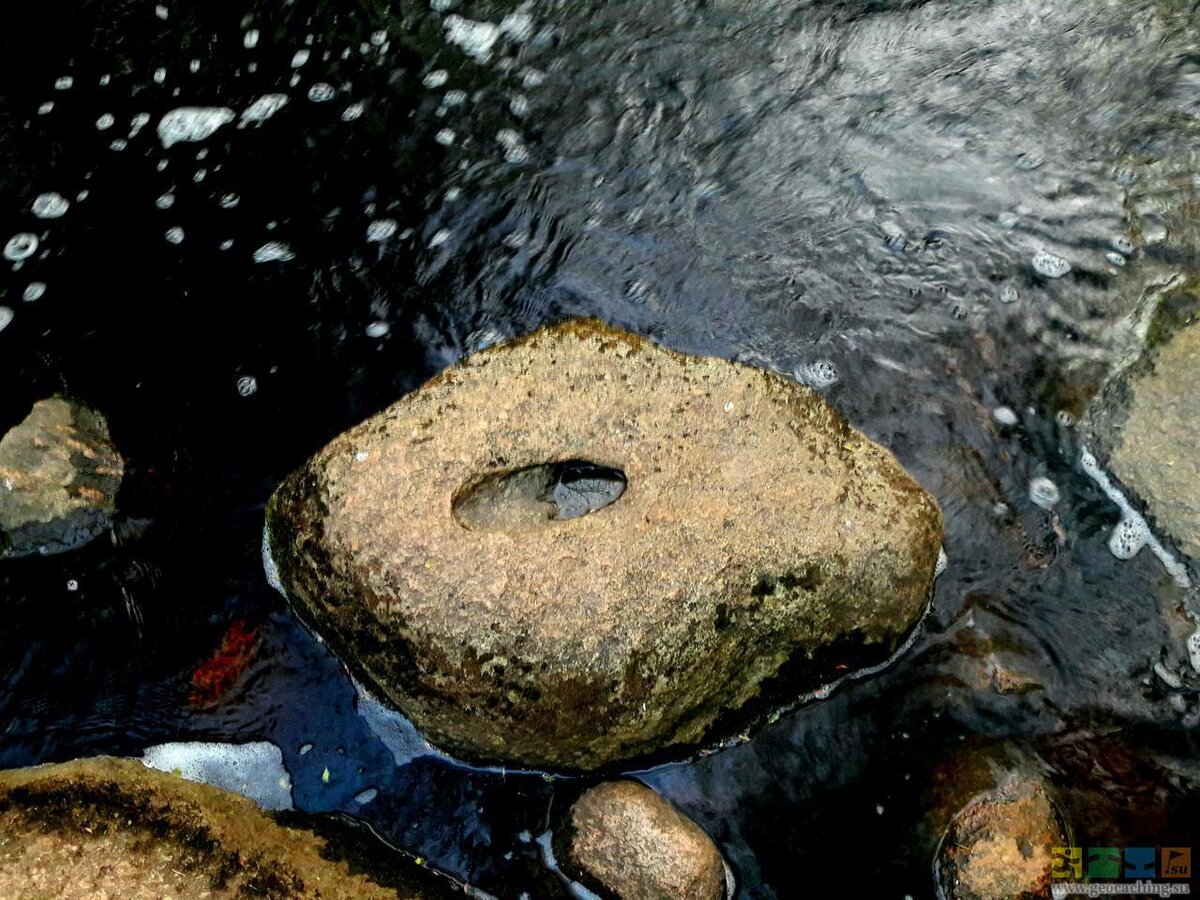 Шотландия стоунхендж. Менгиры стоунхендж. Сакральный камень сууркиви. Стоунхендж - эйвбери, великобритания. Сакральные камни.