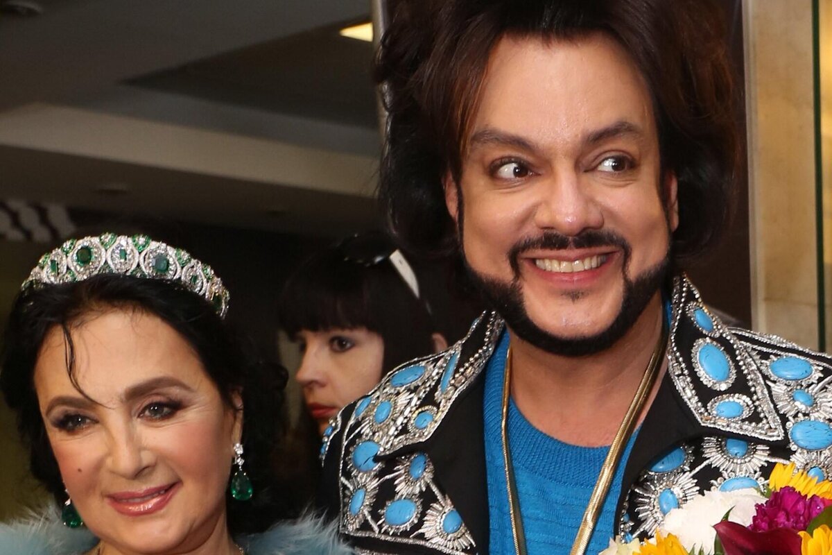     «Все смылись, а он здесь поет!»: Ирина Винер назвала Филиппа Киркорова самым красивым мужчиной в мире