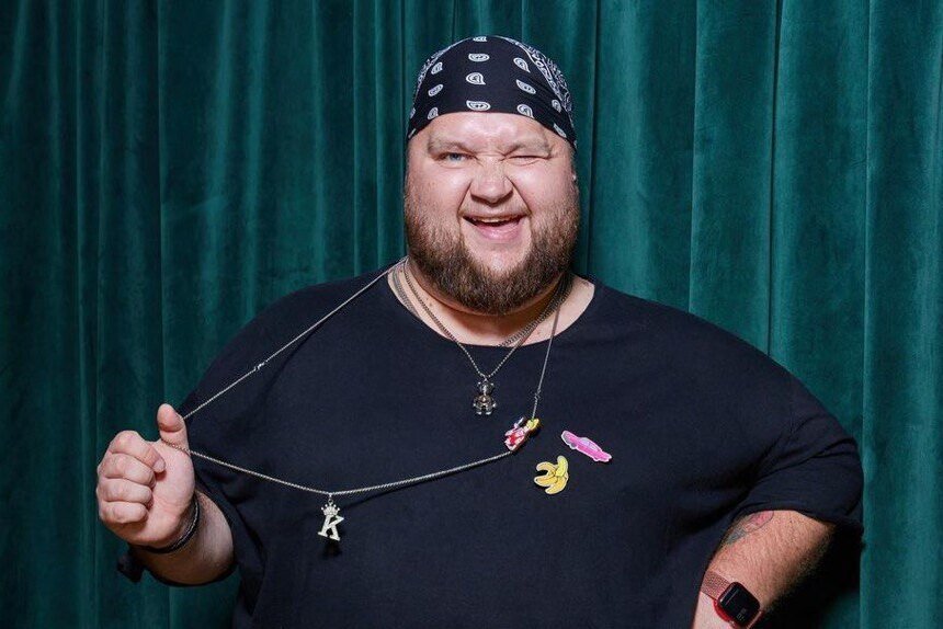     Дмитрия Красилова «вырезали» из новогоднего концерта МУЗ-ТВ