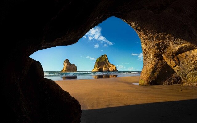 Официальные обои Windows 10