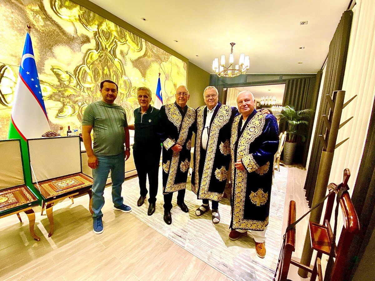 Дмитрий Выдрин и Александр Рар на выборах президента Узбекистана