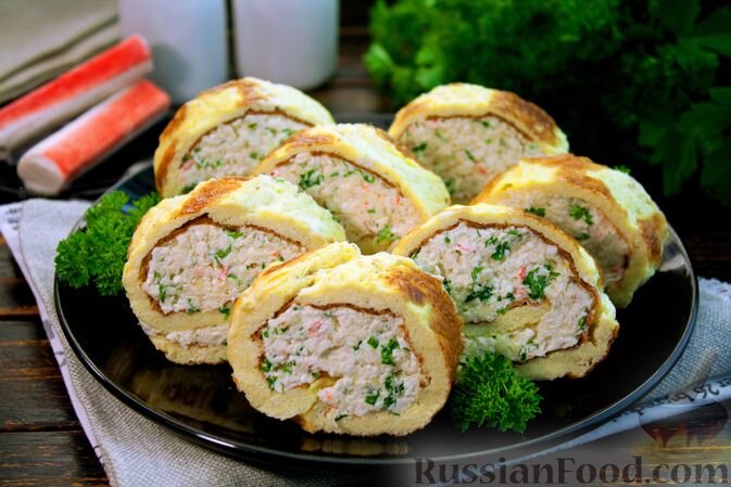 Салаты с крабовыми палочками на Новый год – 35 простых и вкусных рецептов с фото (пошагово)