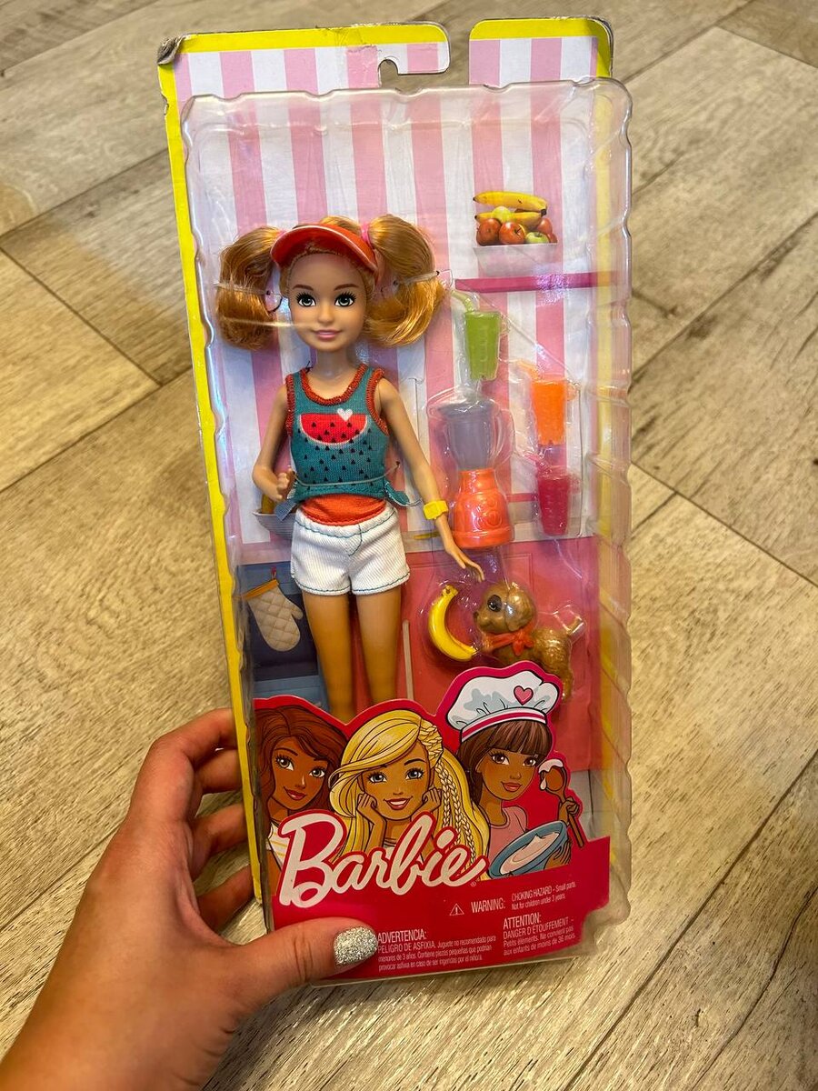 Обзор и распаковка: Стейси Barbie из серии 