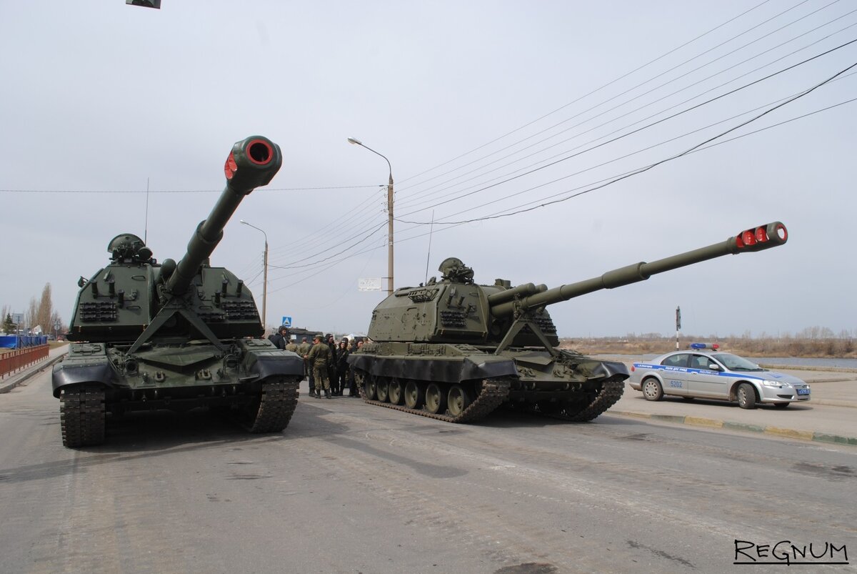    152-мм САУ «Мста-С» Андрей Репин © ИА REGNUM