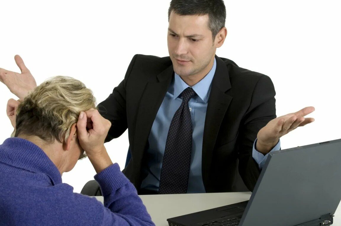 Секретарь и посетитель. Азимут отель ресепшн. Администратор магазина. Супервайзер в гостинице. Идти ли администратором в.