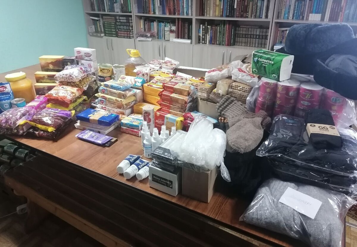    Бойцам спецоперации собрали 40 посылок с гуманитарной помощью от оренбургского храма Кристина Просвиркина