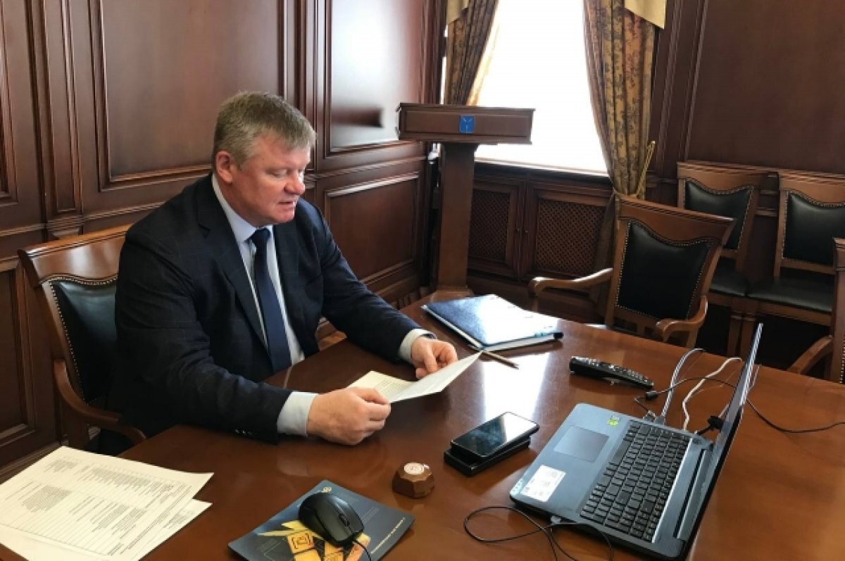    Исаев: Без помощи Володина решить просьбы жителей невозможно