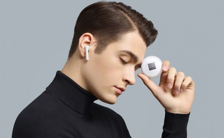    Батарейка наушников периодически садится, но вы всегда можете узнать ее заряд