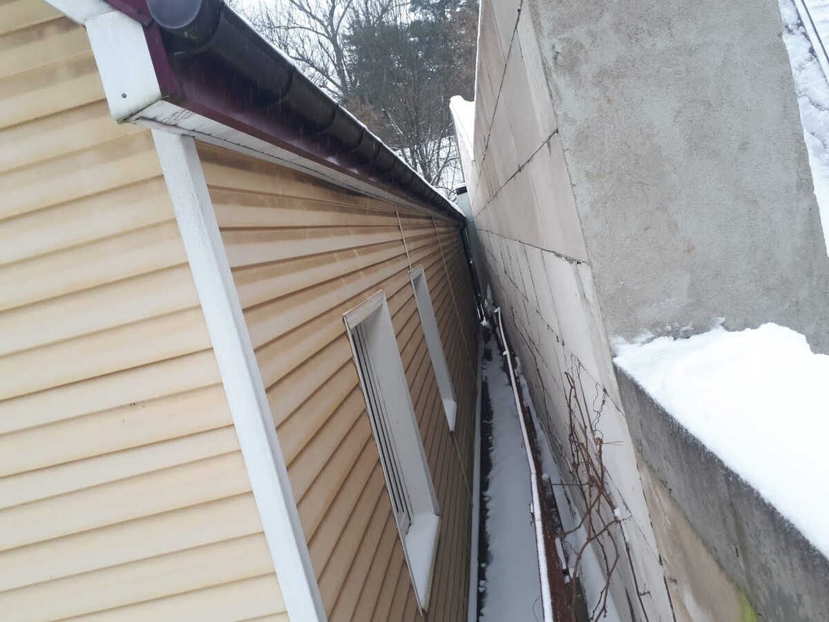 Худшая сторона долевой собственности в том, что все собственники зависят друг от друга. Источник: земельно-правовая компания "ВИТА-ХАУЗ". 