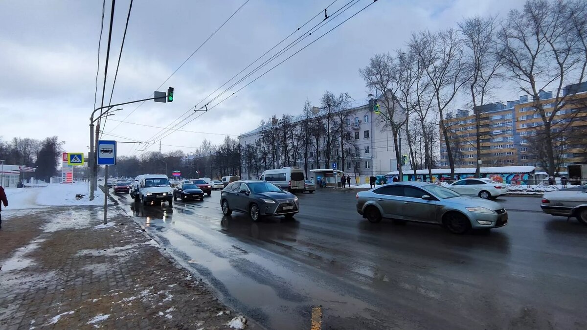     Нижегородской области одобрили транш в 3,5 млрд рублей для строительства в Нижнем Новгороде дублера проспекта Гагарина. Об этом стало известно в ходе заседания правительства региона 21 декабря.