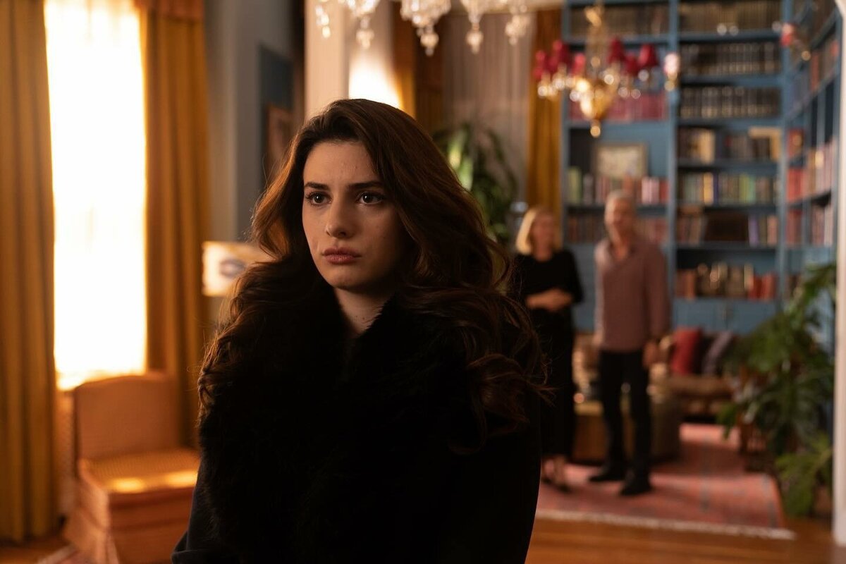 Кадр из сериала "Спрячь меня". Картинка из Интернета.