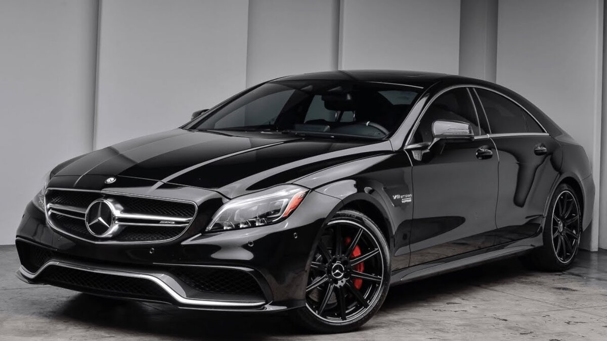 Мерседес банан CLS