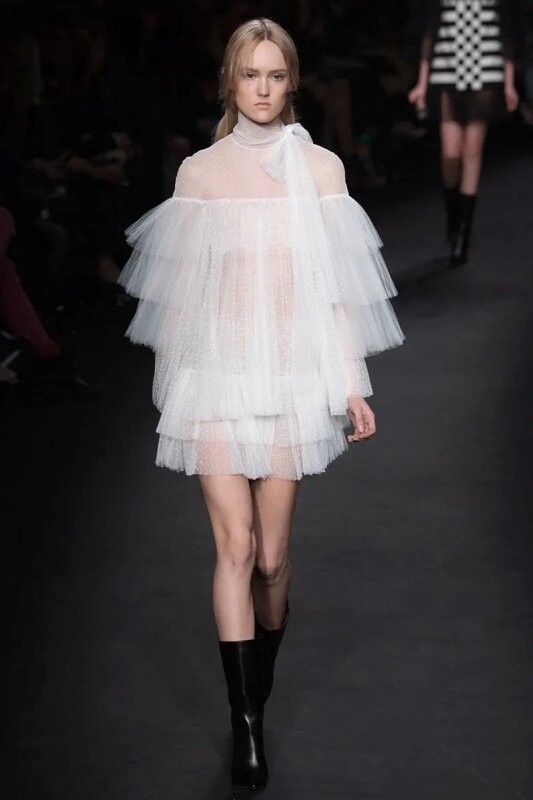   Valentino / 2015 