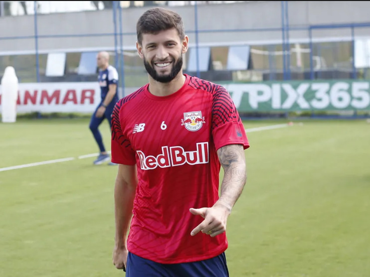 Странные переговоры, Ему готовят замену и Проблемы в будущем: Последние новости ЦСКА. Главное, что случилось в стане московского ЦСКА. Новости, мнения, инсайды и слухи вокруг красно-синей команды.-3