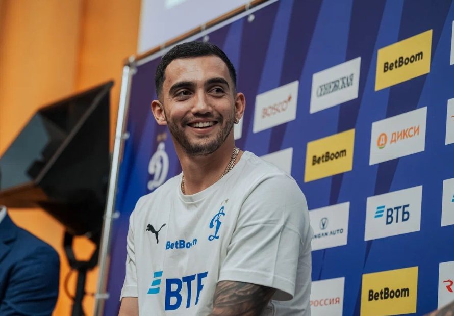 Отсутствие лидеров в команде, Рассмотрит уход зимой и Схожий уровень: последние новости «Динамо». Главное, что случилось в стане московского "Динамо". Новости, мнения, инсайды и слухи вокруг команды.-3