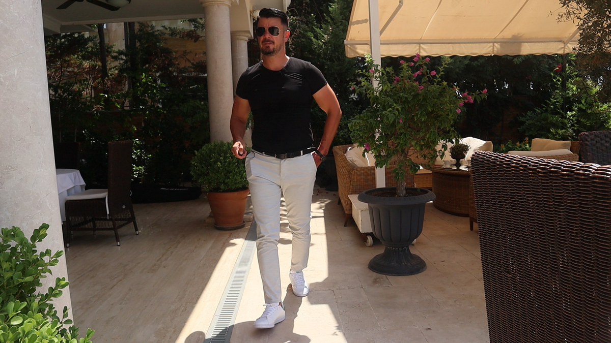 Считаю, что космические требования женщин не обоснованы