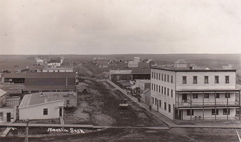 Вид на Мэйн-стрит, Маклин, Саскачеван, 1912 год 